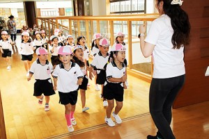 体操教室　   かけっこ頑張ったね！　うさぎ・ことり