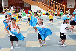 運動会のリズム活動　ひまわり・さくら・たんぽぽ