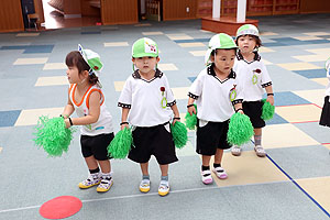 運動会のリズム活動　うさぎ・りす・ことり