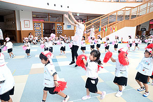 運動会のリズム活動　うさぎ・りす・ことり