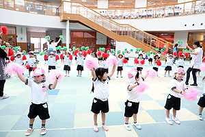 運動会のリズム活動　うさぎ・りす・ことり