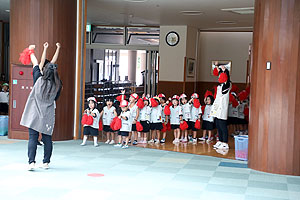 運動会のリズム活動　うさぎ・りす・ことり