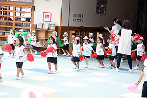 運動会のリズム活動　うさぎ・りす・ことり