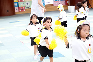 運動会のリズム活動　ぱんだ・こあら・きりん