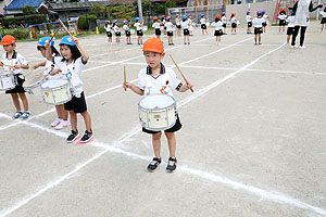 鼓隊の活動頑張っています！　C・D・E