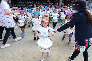 鼓隊の活動頑張っています！　C・D・E