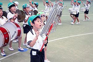 運動会予行１　　年長組　鼓笛・A・B