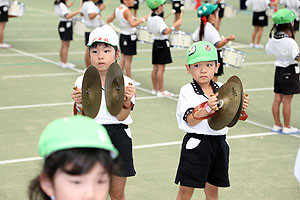 運動会予行１　　年長組　鼓笛・A・B