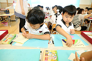 運動会の招待状の制作　B