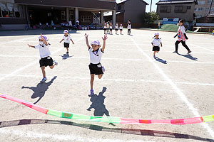 運動会のかけっこ活動　年中組