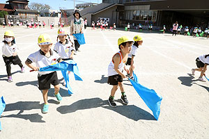 運動会のリズム活動　年中組