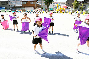 運動会のリズム活動　年中組