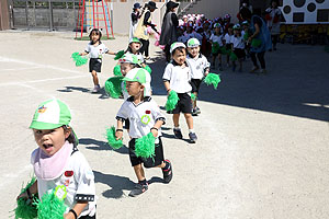 運動会のリズム活動　うさぎ・りす・ことり