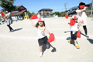 運動会のリズム活動　うさぎ・りす・ことり