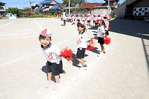 運動会のリズム活動　うさぎ・りす・ことり