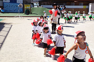 運動会のリズム活動　うさぎ・りす・ことり