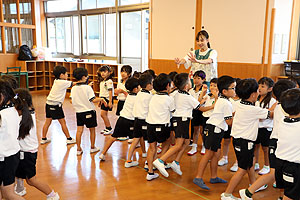 イングリッシュ　A・B