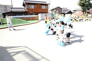 運動会予行が行われました　リズム　年中組
