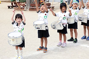 運動会予行が行われました　鼓笛　A・B