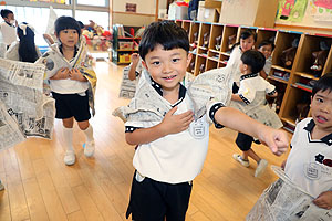 新聞遊び　たんぽぽ