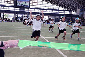 エンゼル運動会３　　　　年少かけっこ