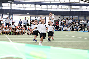 エンゼル運動会３　　　　年少かけっこ