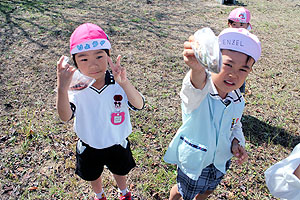 お散歩楽しかったね！　うさぎ・ばら