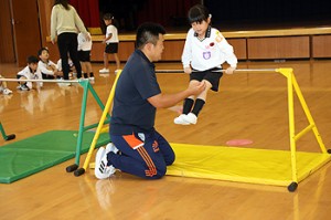 体操教室　鉄棒がんばったね‼　すみれ