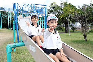 東員町中部公園遠足  年中　 NO.1