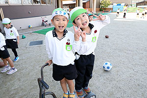 元気いっぱい園庭遊び！　A・B・うさぎ・りす・ことり・ひよこ　NO.1