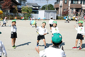 元気いっぱい園庭遊び！　A・B・うさぎ・りす・ことり・ひよこ　NO.1