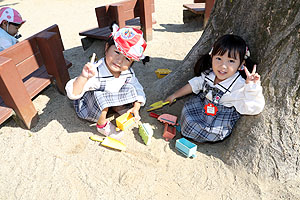 元気いっぱい園庭遊び！　A・B・うさぎ・りす・ことり・ひよこ　NO.2
