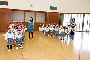 かぼちゃ運びリレー　ばら・きりん