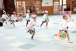 リズムフェスティバルの活動　年中Aチーム