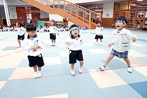 リズムフェスティバルの活動　年少Aチーム