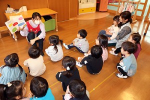 絵本大好き‼　　ひよこ