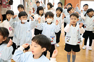 歌・カスタの予行が行われました　年中組