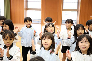 歌・カスタの予行が行われました　年長Aチーム