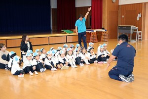 体操教室　楽しかったね　　- 跳び箱 -　　こあら