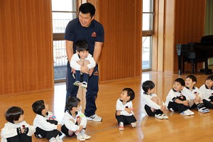 体操教室　楽しかったね　　　-跳び箱-   　    きりん