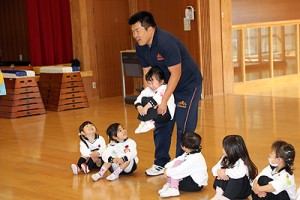 体操教室　楽しかったね　　　-跳び箱-   　    きりん