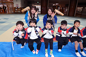 もちつき大会　こあら・ぱんだ・きりん