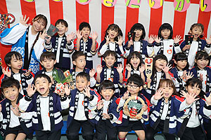 もちつき大会　年長組・ひよこ　NO.1