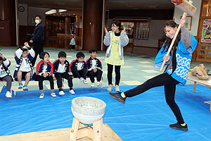 もちつき大会　年長組　NO.2