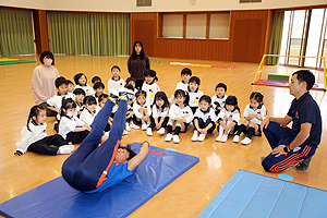 体操教室がんばったね　ひまわり