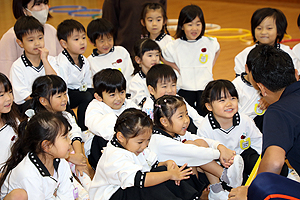 体操教室がんばったね　ひまわり