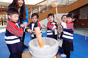 もちつき大会　うさぎ・りす・ことり
