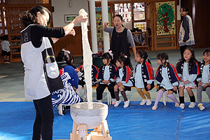 もちつき大会　ひまわり・さくら・すみれ・ひよこ　NO.2