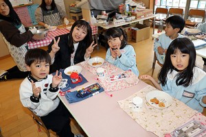 つきたてのおもち　おいしかったね　ばら・たんぽぽ