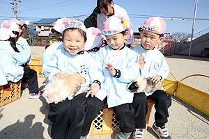 ふれあい動物園　たのしかったね　年少組